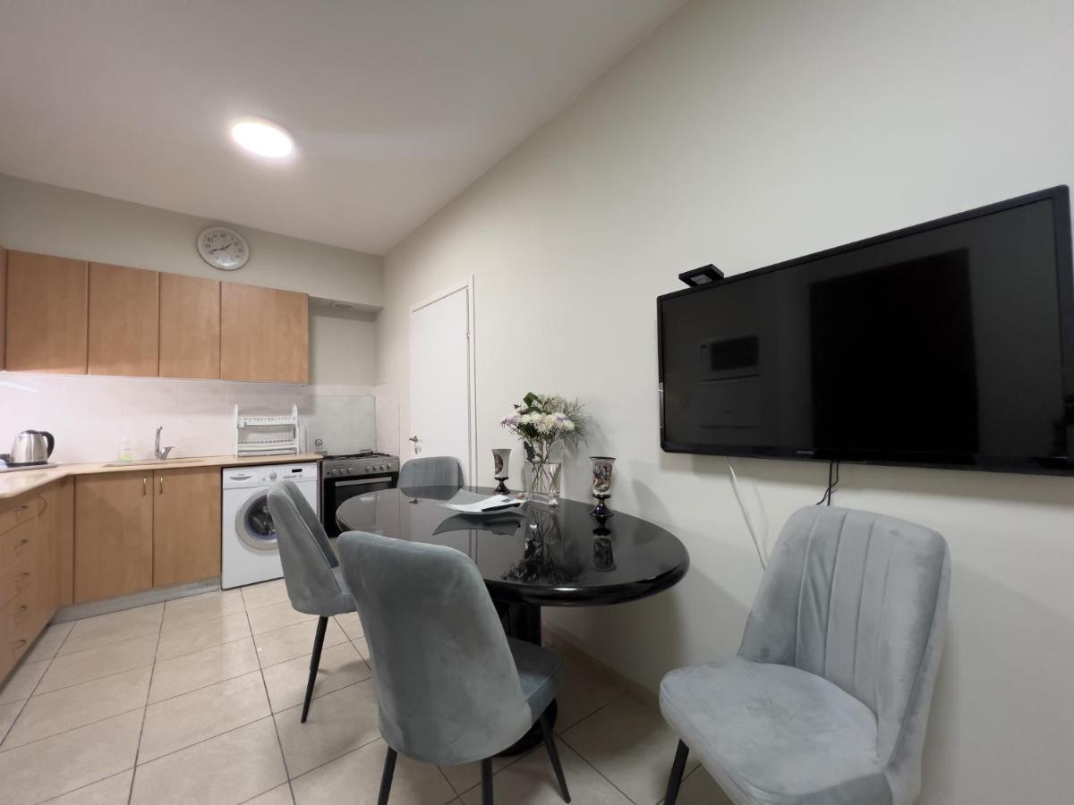 Isralux Apartments Bat Yam Exterior photo