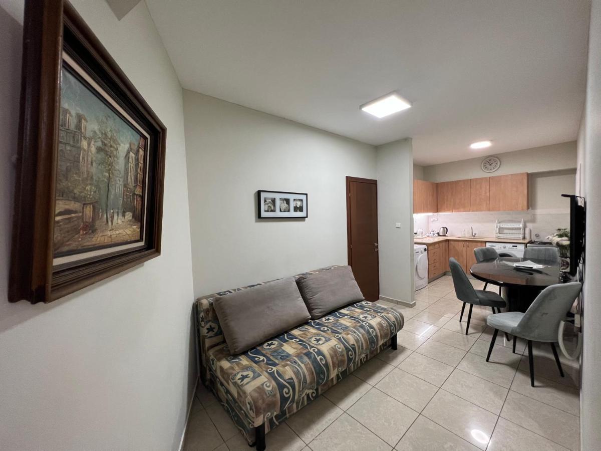 Isralux Apartments Bat Yam Exterior photo